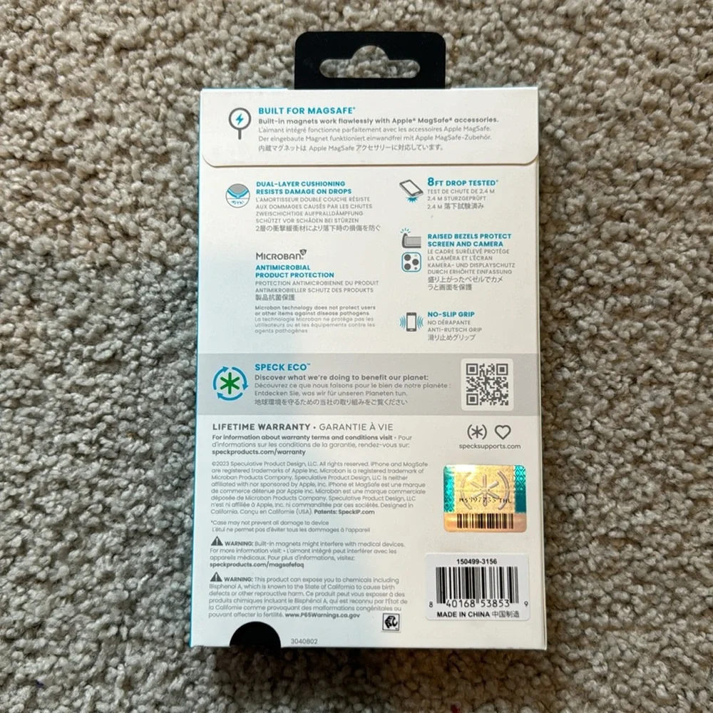 Brand New Speck IPhone 15 Pro Case in Midnight Blue